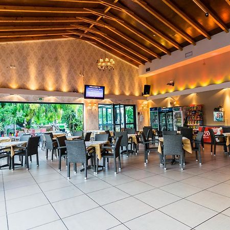 Costas Hotel Kalamaki  Luaran gambar