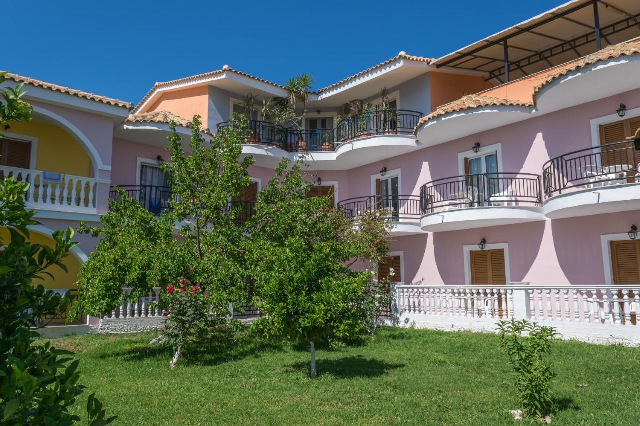 Costas Hotel Kalamaki  Luaran gambar